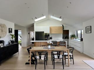 Mapua retreat with pool & hot tub - by Alisa Property - 9