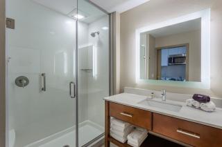 Candlewood Suites Fargo South-Medical Center by IHG - Fargo - 1