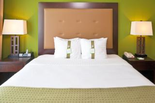 Holiday Inn Hotel & Suites Waco Northwest by IHG - 7