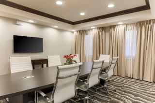 Staybridge Suites Reno Nevada by IHG - 4
