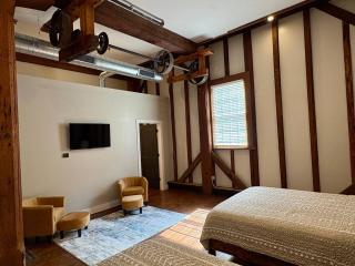 The Timber Loft - Potter’s Mill - 5