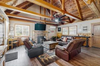 Little Cozy Cabin - 5