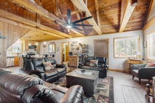 Little Cozy Cabin - 7