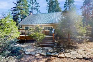Mountain Memories - 8