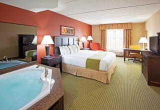 Holiday Inn Midland by IHG - 9