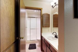 Blue Jay Condominium - 1