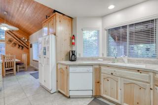 Hatcher's Hideaway - 1