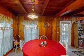 Maul Cabin - 4