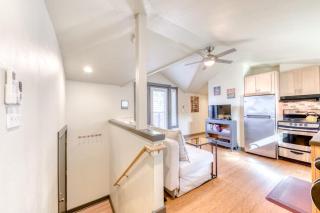 Upscale NE Portland Guesthouse - 4