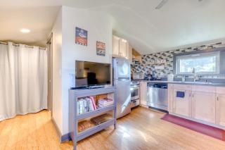 Upscale NE Portland Guesthouse - 3