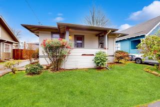 Beaumont Bungalow - 1