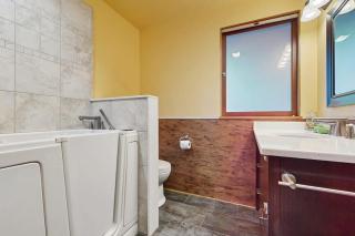 Forest Hideaway - 4