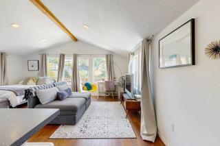 New Portland Neighborhood Studio - 5
