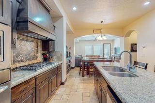 Coral Ridge Retreat - 1
