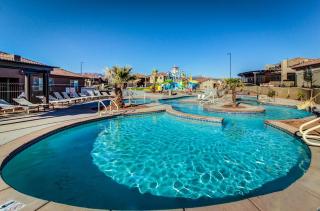 Redstone Villa: Paradise Village #47 - 1