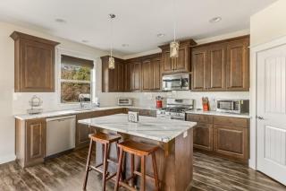 Sunset Grove - 4