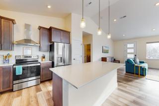 Lakeview Retreat - 3