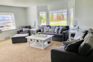 Farmhouse Minus the Farm - 8