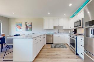 Lake Chelan Shores: To Ski or Knot #18-6 - 3
