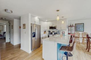 Park Pointe: (A104) - 2