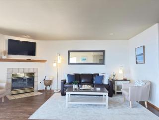 Lake Chelan Shores: Lakeside Luxury #19-5 - 9
