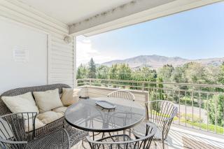 Park Pointe: City Sights Chalet (A204) - 4