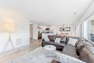 Park Pointe: City Sights Chalet (A204) - 6