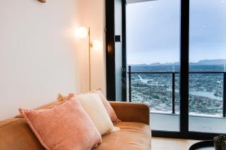 Luxury 60th Floor Skyline Views at The Star - 7