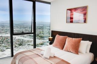 Luxury 60th Floor Skyline Views at The Star - 3