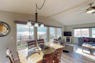 Manson Lake House - 1