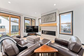 Ponderosa Court, Unit 2A - 7