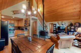 Tivoli Chalet - 2