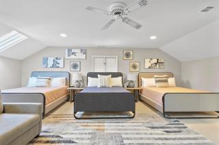 Renovated Pool Paradise Private Oasis Sleeps 14 - 4