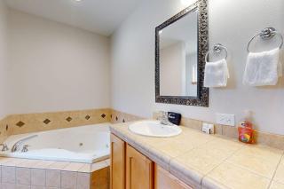 Aspen Suites 506: The Nest - 4