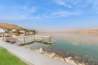South Lakeshore Waterfront Oasis - 9