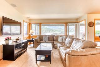 Lake Life at Wapato Point - 5