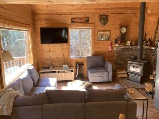 Sweet Retreat Cabin - 8