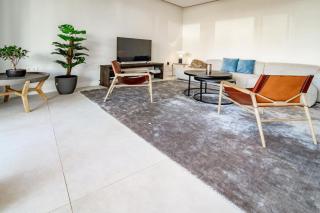 TE- Luxury resort front line beach families only - 4