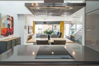 LMT46 - Modern Style Spacious Townhouse - 7