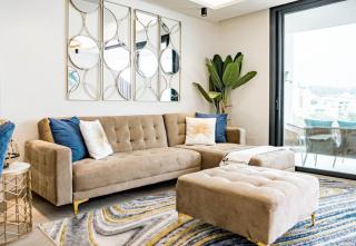 INF2.5E- Tastefully Furnished Apartment in the Hea - 5