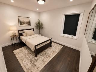 Cozy Classy Renovated 3BR Smart Home near DVP 401 - 4