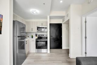 Chic 1BR Condo in Prime South Beach Ocean 1 Min Away 306 - 2