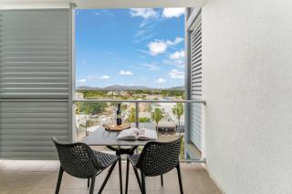 Studio Escape | Views, Dining, Stadium & CBD - B - 8