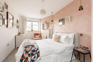 Charming 2BR Near Imperial Wharf & Chelsea - 9