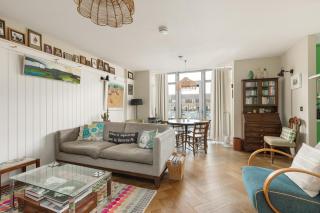 Charming 2BR Near Imperial Wharf & Chelsea - 0