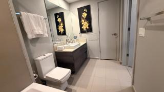 Amazing Studio Located in Upscale-Prime Location. Walking Distance to Restaurant - 2