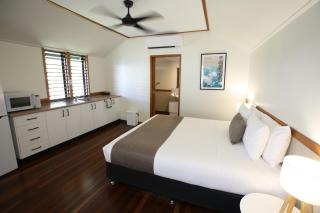 Bali Hai Child Free Holiday Park Mission Beach - 3