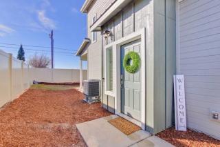 Fresh townhome in Nampa Idaho with 3 bedrooms - 4