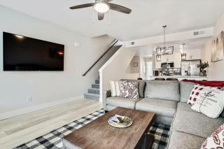 Alluring Farmhouse Styled Town Home - 5