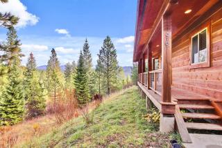 Serene and cozy updated log cabin in the woods - 6